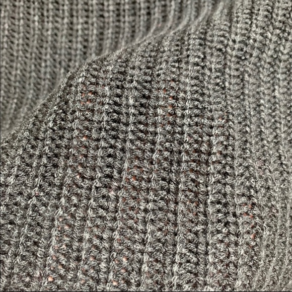 CAYDENCE BLACK BUBBLE ACCENT SLEEVE KNIT SWEATER - Picture 4 of 7